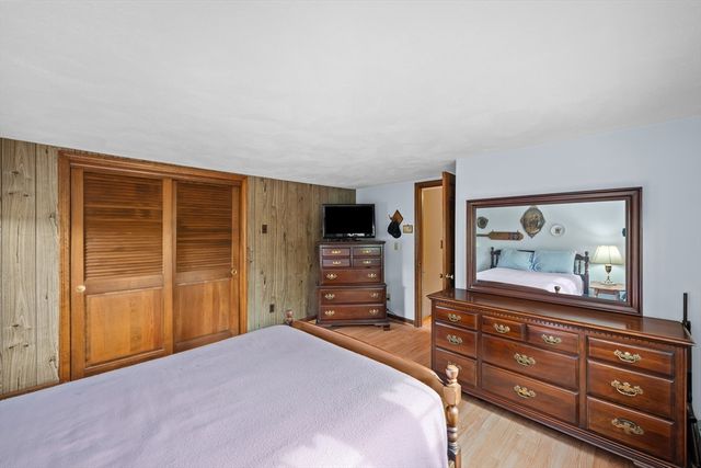 125 Indian Hill Rd, Worcester, MA 01606