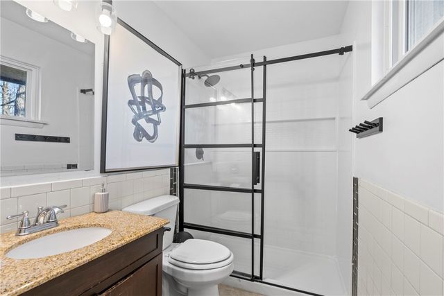 8493 Cedar Terrace, Rogers, AR 72756