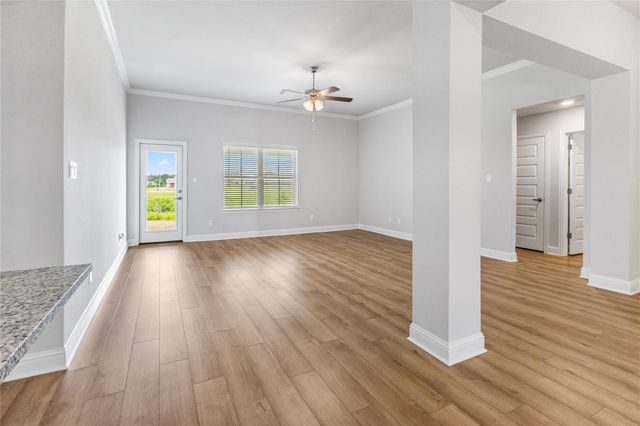 4320 Leslies Way, Dickinson, TX 77539