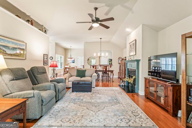 140 Cottage Club Drive, Locust Grove, GA 30248
