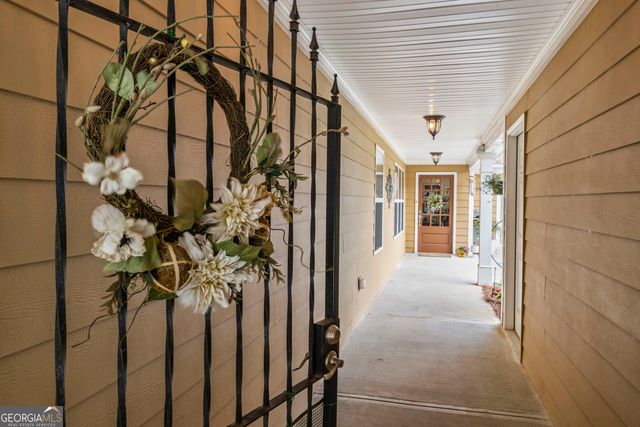 140 Cottage Club Drive, Locust Grove, GA 30248