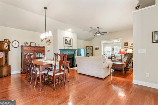 140 Cottage Club Drive, Locust Grove, GA 30248