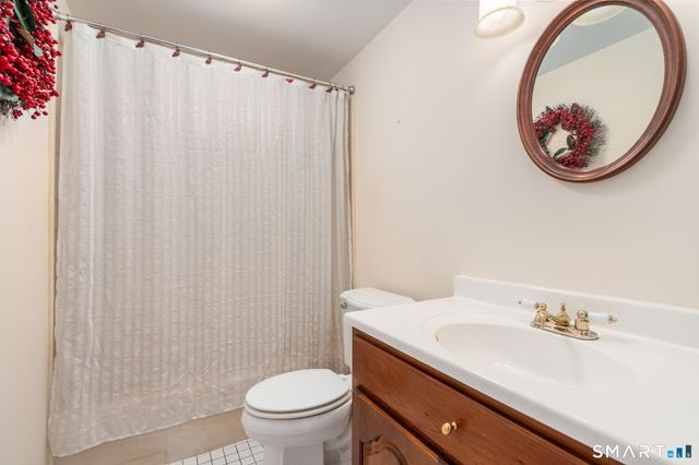 48 Jefferson Circle, Clinton, CT 06413