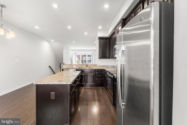 128 S NEWKIRK ST, Baltimore, MD 21224