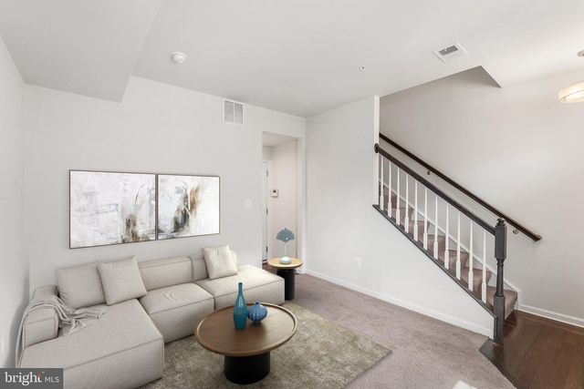 128 S NEWKIRK ST, Baltimore, MD 21224