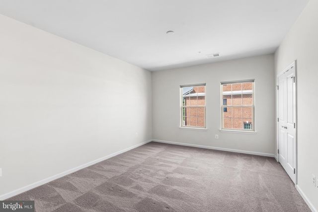 128 S NEWKIRK ST, Baltimore, MD 21224