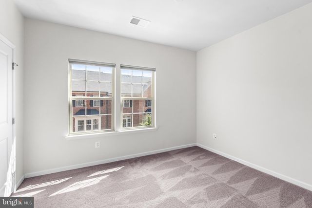 128 S NEWKIRK ST, Baltimore, MD 21224