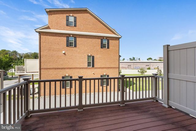 128 S NEWKIRK ST, Baltimore, MD 21224