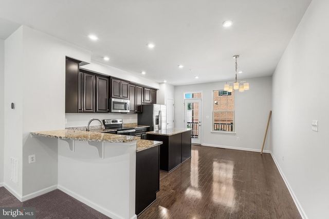 128 S NEWKIRK ST, Baltimore, MD 21224