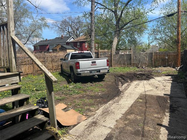 14466 Robson Street, Detroit, MI 48227