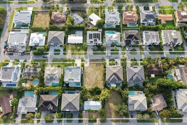 1001 NE 3rd Avenue, Boca Raton, FL 33432