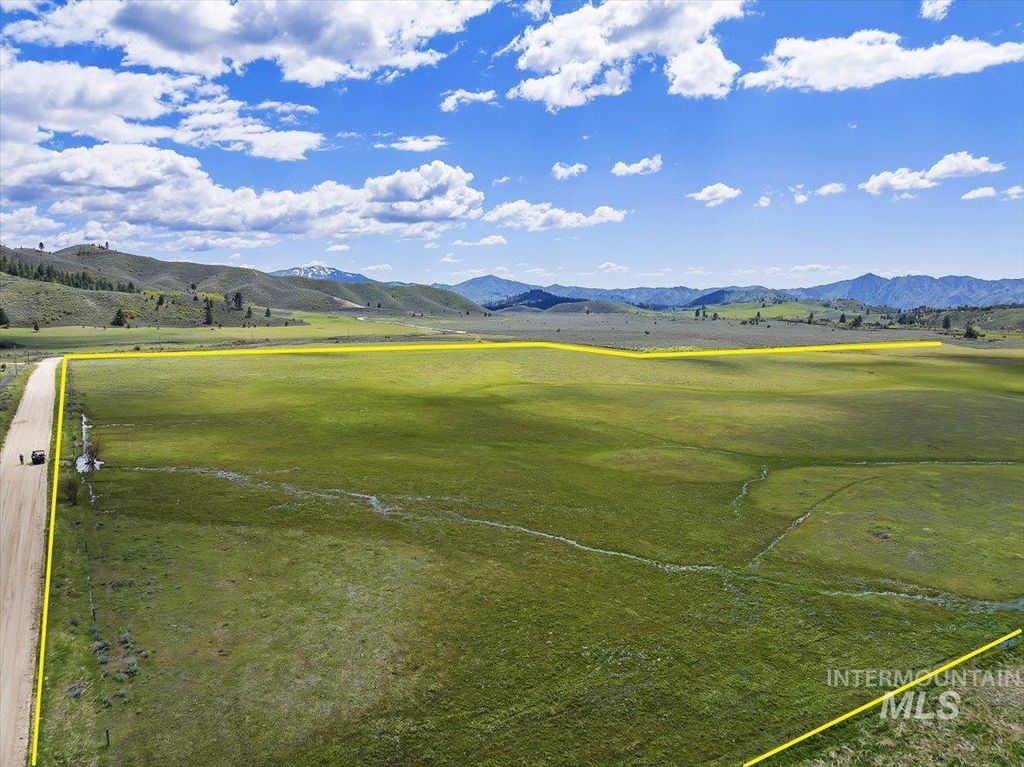 TBD W Russell Dr, Prairie, ID 83647