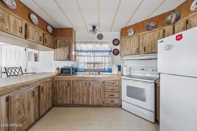 205 S HIGLEY Road 162, Mesa, AZ 85206