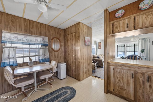 205 S HIGLEY Road 162, Mesa, AZ 85206