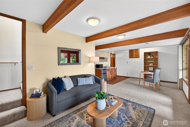 10427 Sunrise Beach Drive NW, Gig Harbor, WA 98332