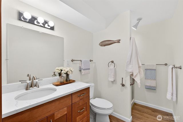10427 Sunrise Beach Drive NW, Gig Harbor, WA 98332