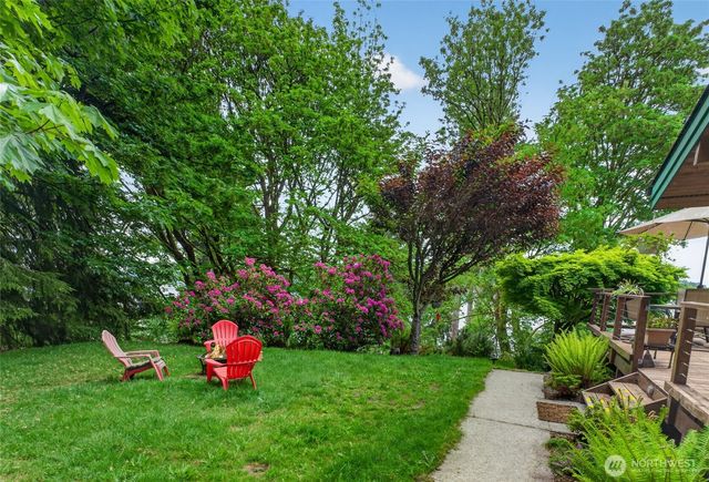 10427 Sunrise Beach Drive NW, Gig Harbor, WA 98332