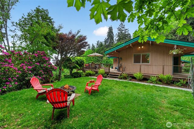 10427 Sunrise Beach Drive NW, Gig Harbor, WA 98332