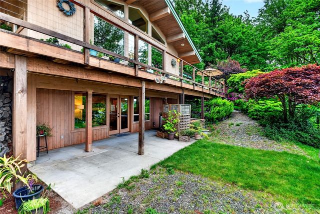 10427 Sunrise Beach Drive NW, Gig Harbor, WA 98332