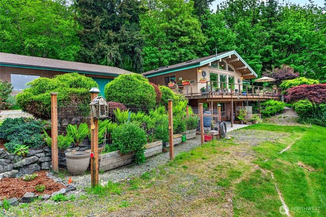 10427 Sunrise Beach Drive NW, Gig Harbor, WA 98332