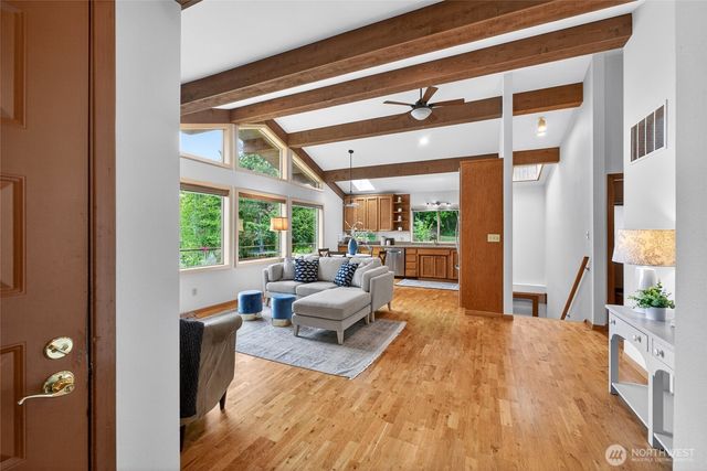 10427 Sunrise Beach Drive NW, Gig Harbor, WA 98332