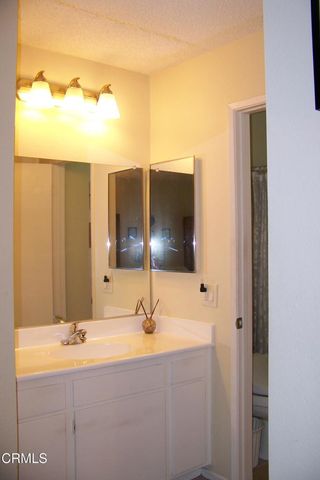 7177 Village 7, Camarillo, CA 93012