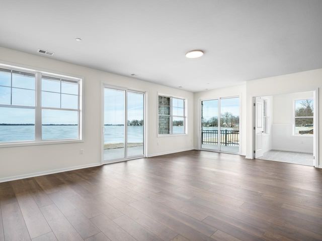214 Lakeview Lane, Beaver Dam, WI 53916