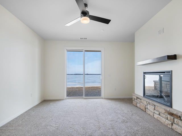 214 Lakeview Lane, Beaver Dam, WI 53916