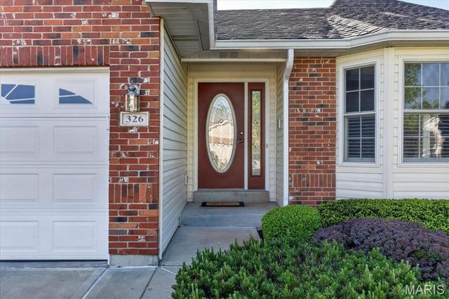 326 Villa Tuscany Court 7B, O'fallon, MO 63366