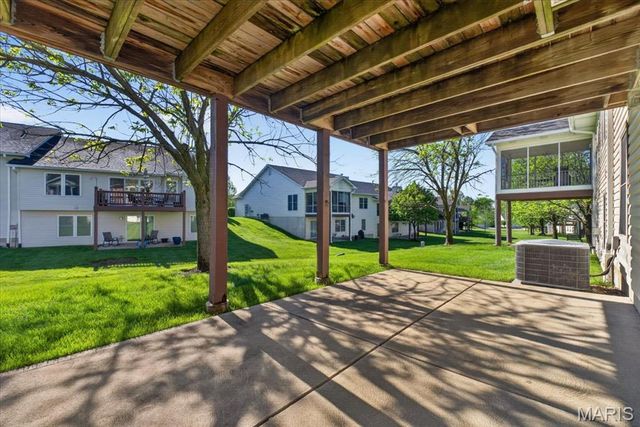 326 Villa Tuscany Court 7B, O'fallon, MO 63366