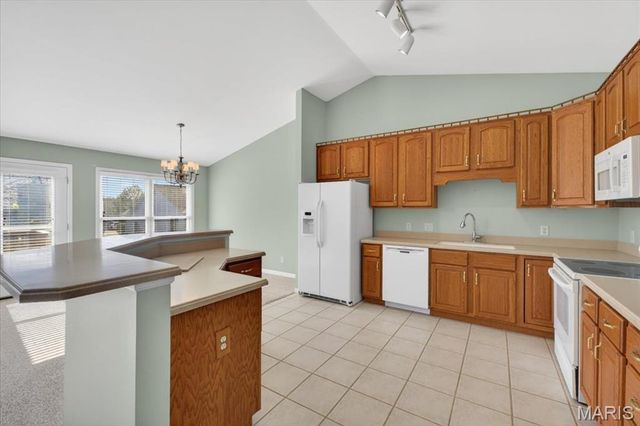 326 Villa Tuscany Court 7B, O'fallon, MO 63366
