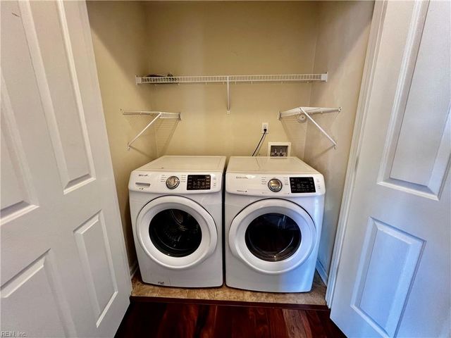 5152 Whitaker PL, Virginia Beach, VA 23462