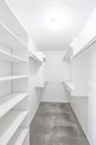 8900 N Shannon Avenue, Oklahoma City, OK 73132