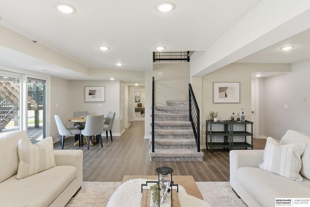 527 Waterloo Drive, Waterloo, NE 68069