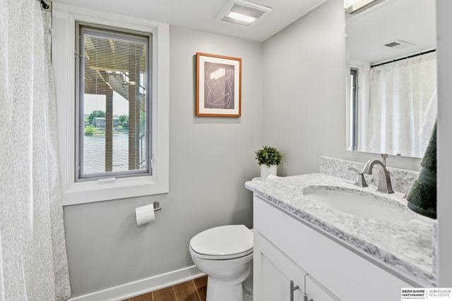 527 Waterloo Drive, Waterloo, NE 68069