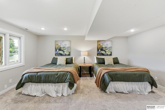 527 Waterloo Drive, Waterloo, NE 68069