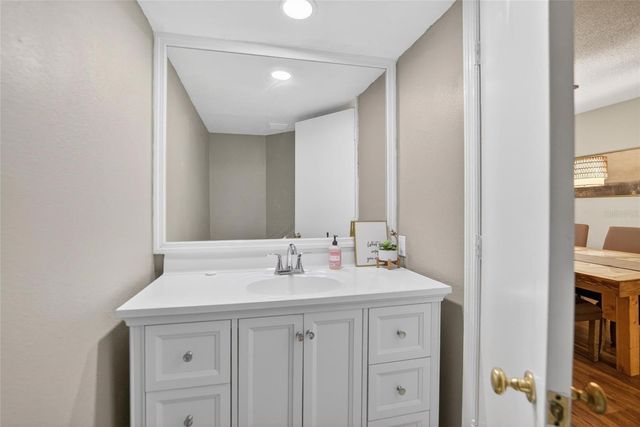 2599 DOLLY BAY DRIVE 305, Palm Harbor, FL 34684