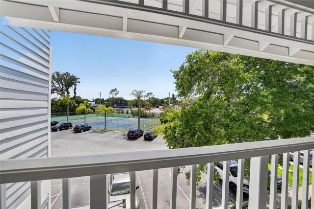 2599 DOLLY BAY DRIVE 305, Palm Harbor, FL 34684