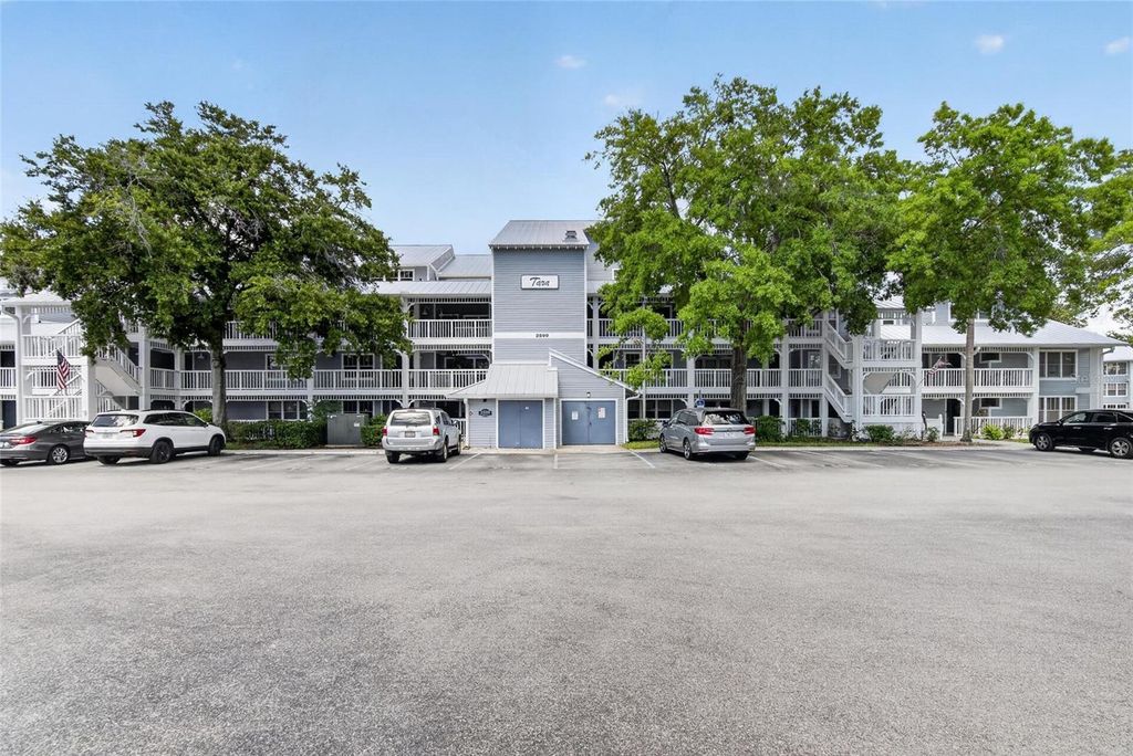 2599 DOLLY BAY DRIVE 305, Palm Harbor, FL 34684