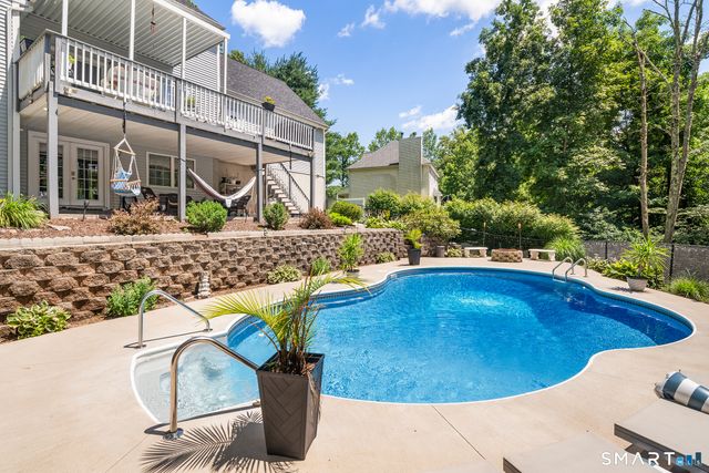 187 Cariati Boulevard, Meriden, CT 06451
