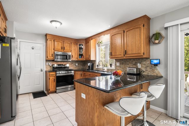 187 Cariati Boulevard, Meriden, CT 06451