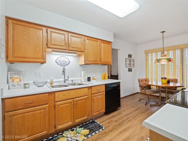 3113 Pleasant Street, West Des Moines, IA 50266