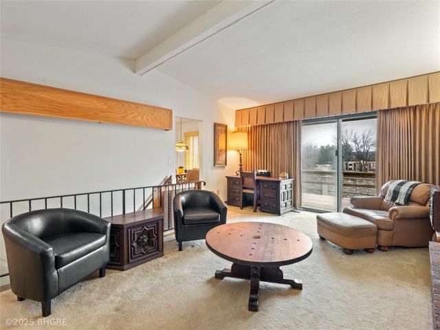 3113 Pleasant Street, West Des Moines, IA 50266