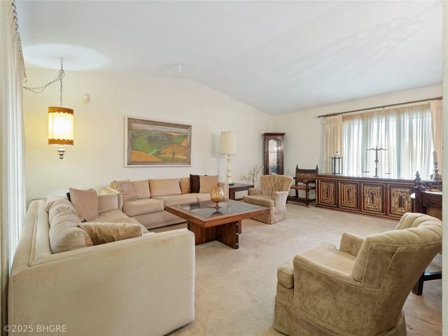 3113 Pleasant Street, West Des Moines, IA 50266