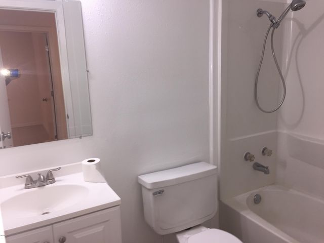 678 Meadow Drive, D'iberville, MS 39540
