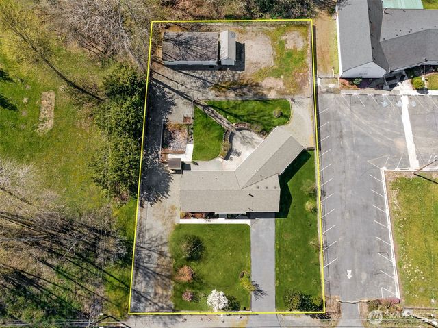 12502 Bingham Avenue E, Tacoma, WA 98446