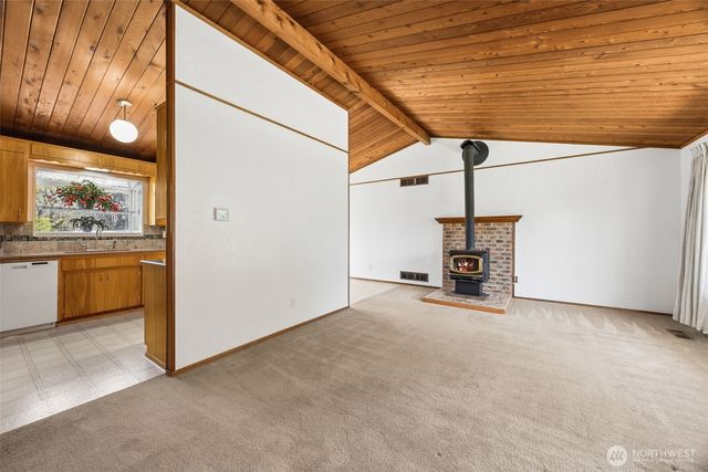 12502 Bingham Avenue E, Tacoma, WA 98446