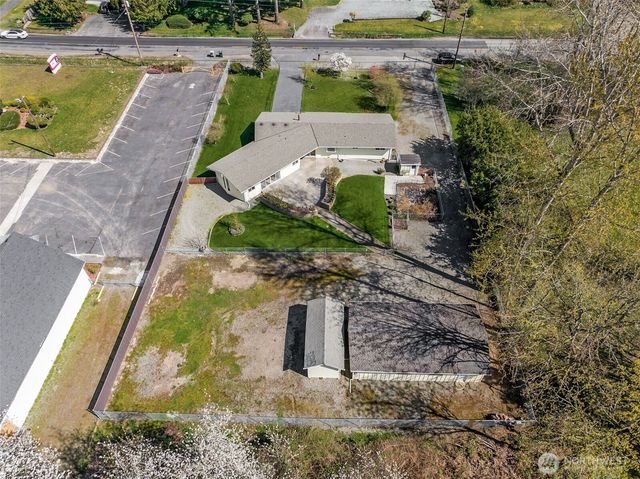 12502 Bingham Avenue E, Tacoma, WA 98446