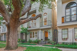 2616 Helena Street, Houston, TX 77006