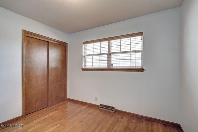 2714 S Minnesota Avenue, Joplin, MO 64804